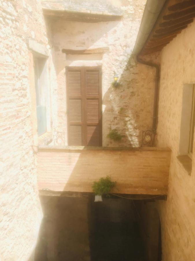 Camere Della Vecchia Posta Trevi Zewnętrze zdjęcie